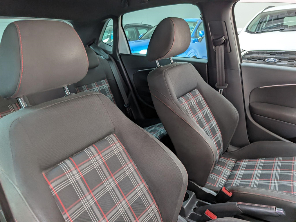 Volkswagen Polo 1.2 Tsi Match  #6