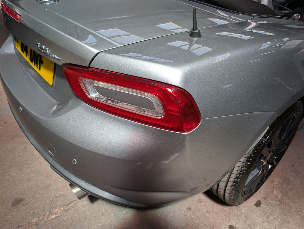 Fiat 124 Spider 1.4L Classica Black #11