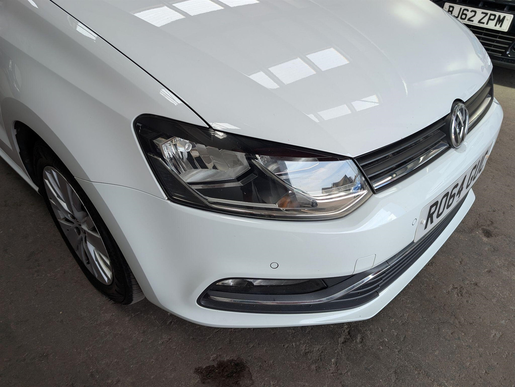 Volkswagen Polo 1.2 Tsi Bluemotion Tech Se Euro 6 Ss White #4