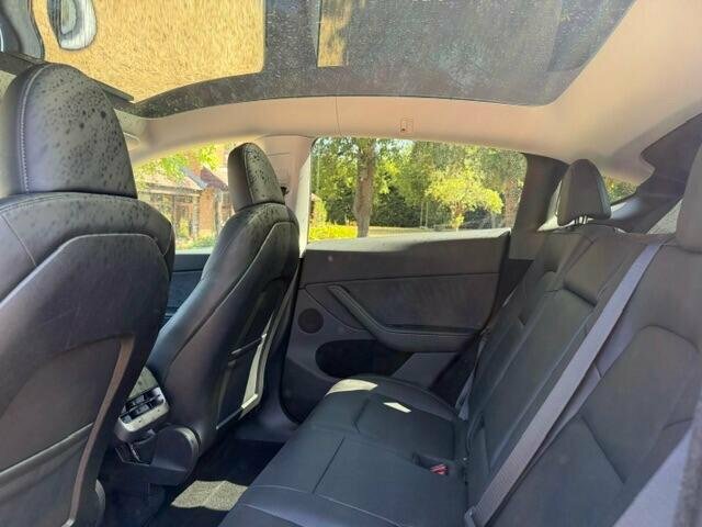 Tesla Model Y Auto Rwd 5dr Red #6