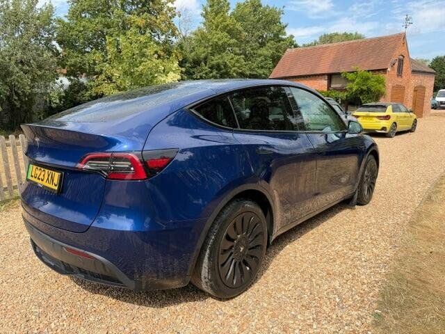 Tesla Model Y Auto Rwd 5dr Blue #2