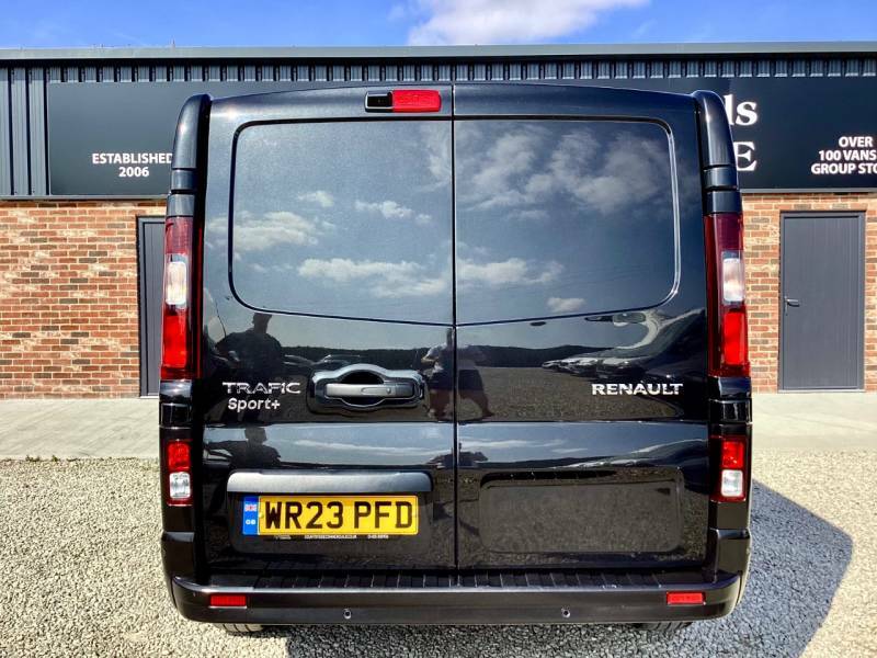 Renault Trafic Sl28 Blue Dci 150 Sport Van Black #4