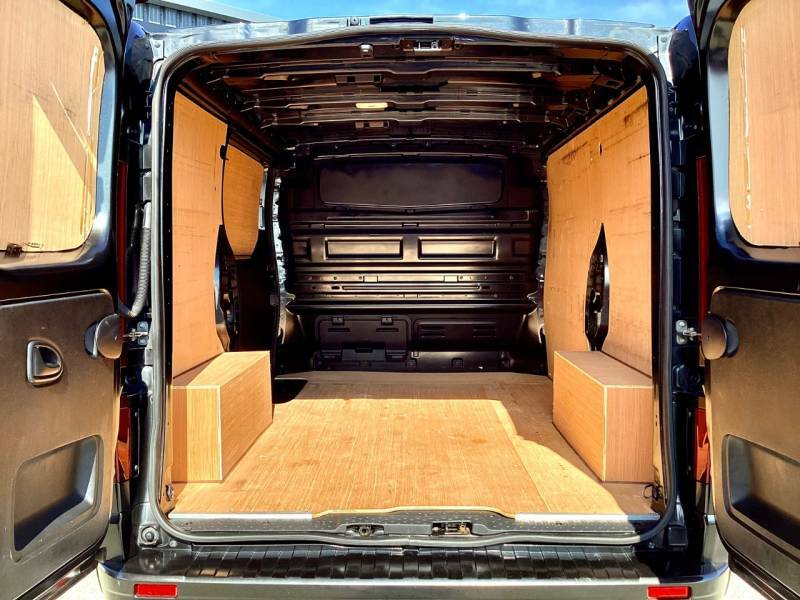 Renault Trafic Ll30 Blue Dci 130 Business Van White #8
