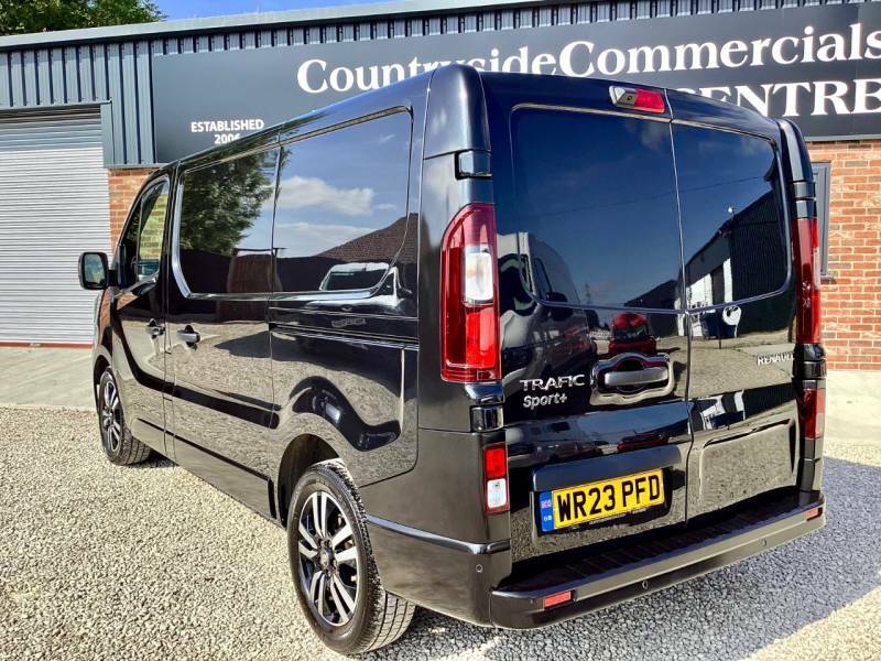 Renault Trafic Sl28 Blue Dci 150 Sport Van Black #3