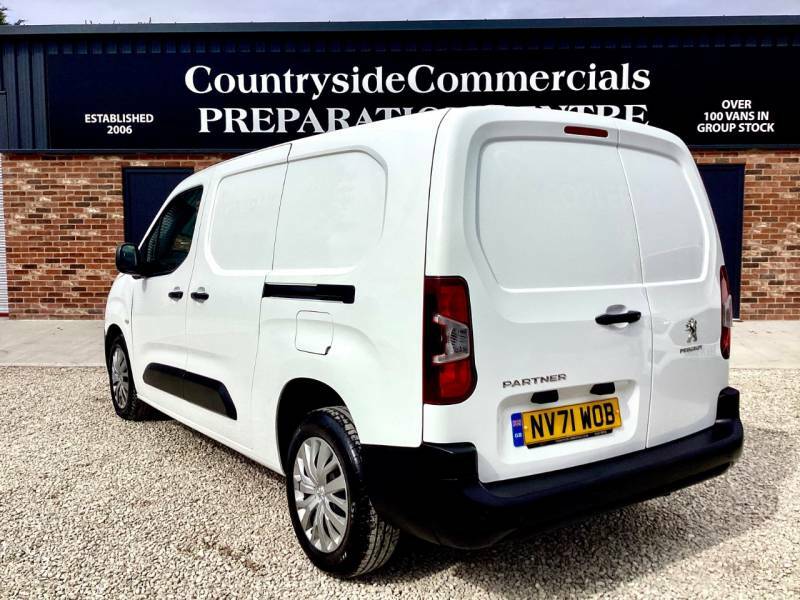Peugeot Partner 850 1.5 Bluehdi 100 Professional Premium Crew Van White #4