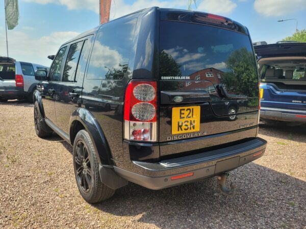 Land Rover Discovery 4 3.0 Sdv6 255 Gs Stationwagon Black #2