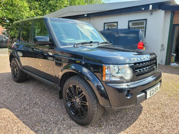 Land Rover Discovery 4 3.0 Sdv6 255 Gs Stationwagon Black #4