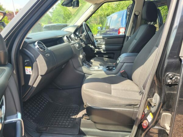 Land Rover Discovery 4 3.0 Sdv6 255 Gs Stationwagon Black #5