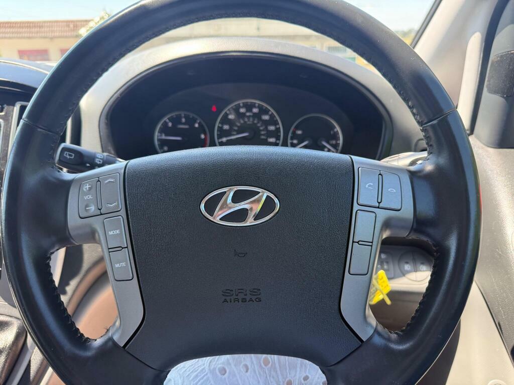 Hyundai I800 2.5Crdi 136Bhp Se Nav 8St Mpv Silver #19
