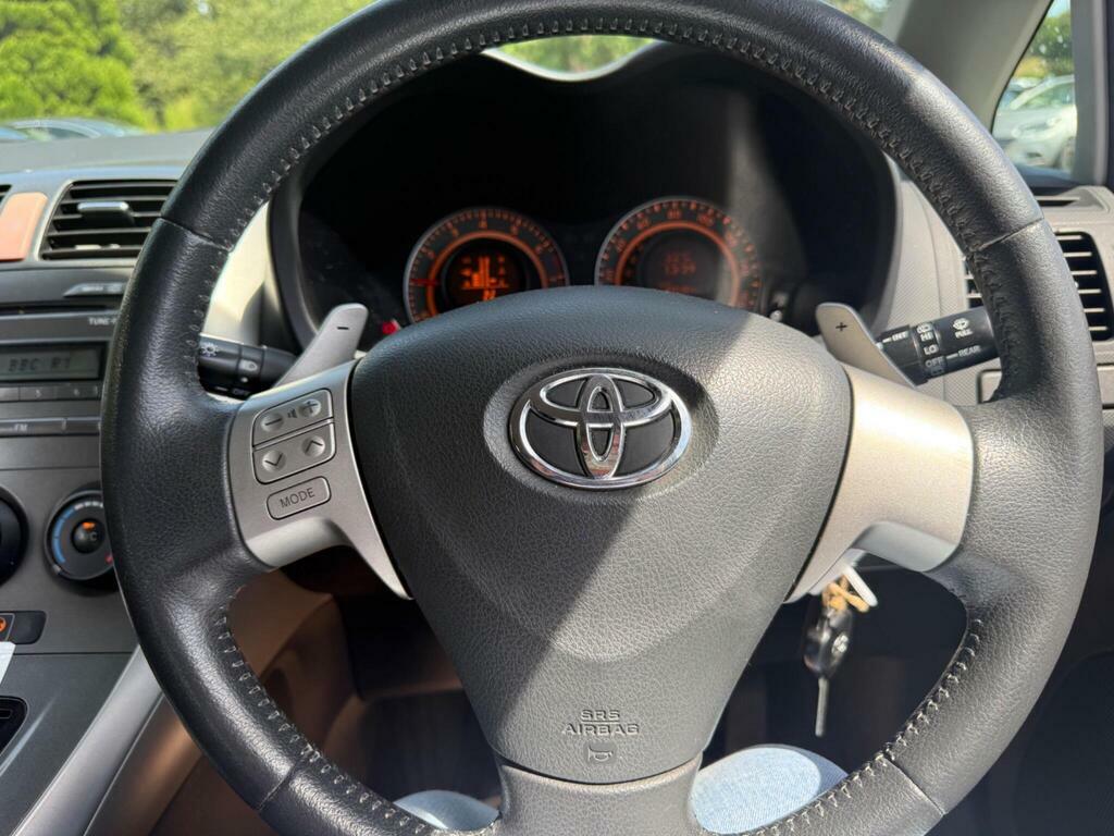 Toyota Auris 1.6 Vvt-i Tr Hatchback 166 Gkm Silver #15