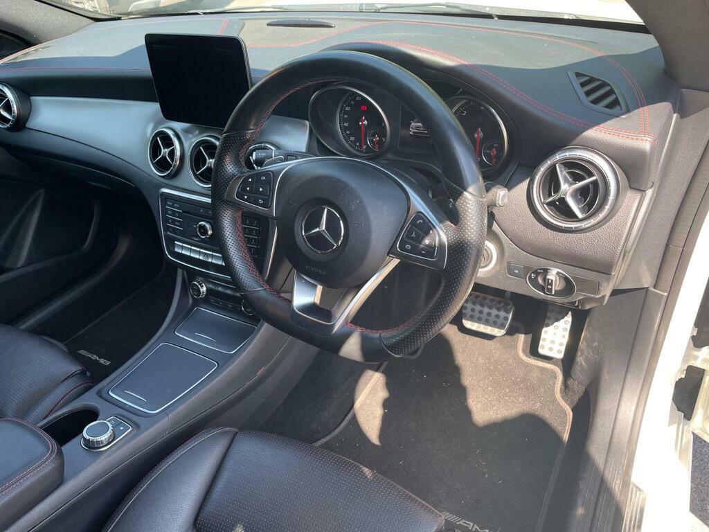 Mercedes-Benz CLA Class 220D Amg Sport Shooting Brake 7G-dct Euro 6 Ss Grey #11