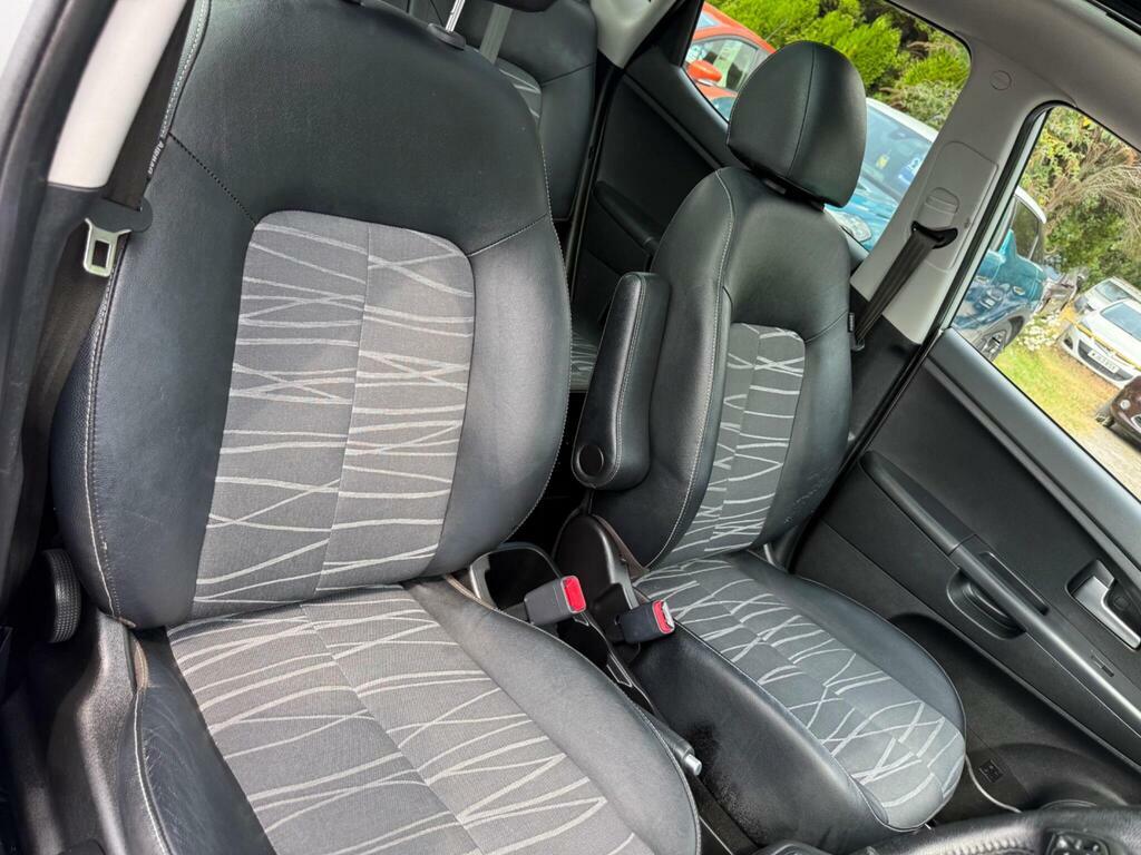 Kia Venga 1.6 2 Euro 5 Black #12