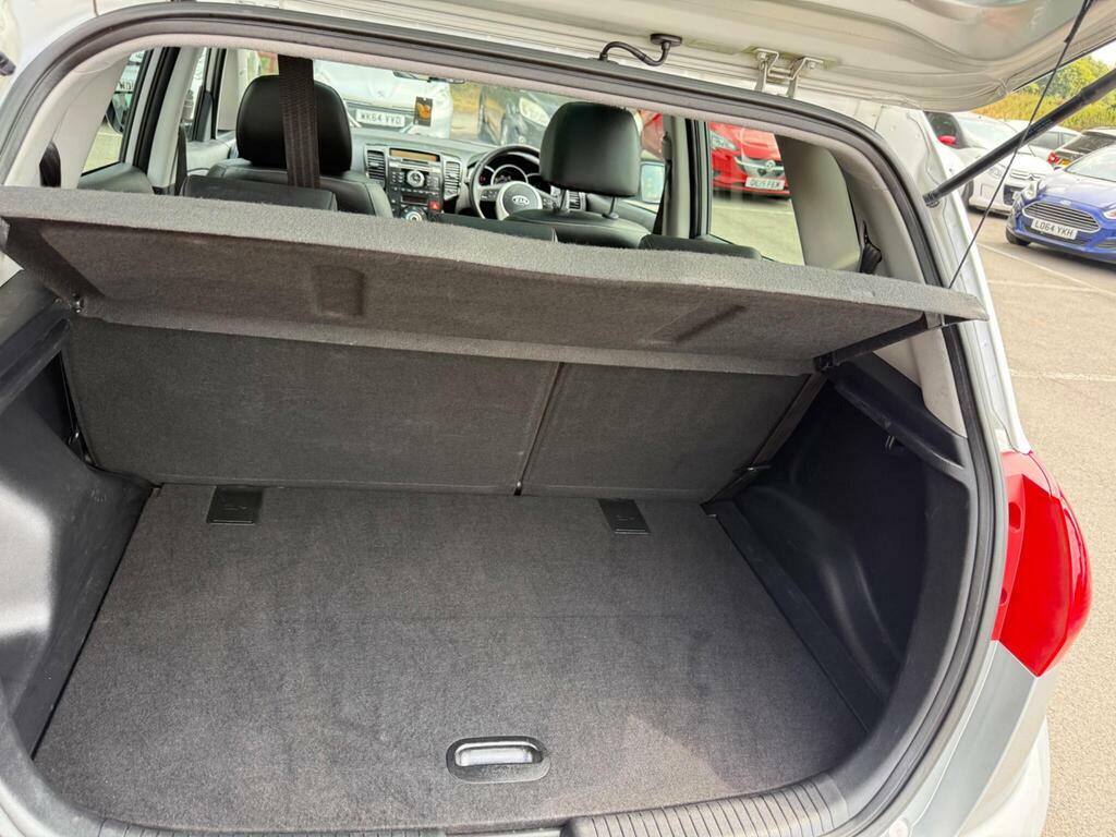 Kia Venga 1.6 3 Mpv Silver #5