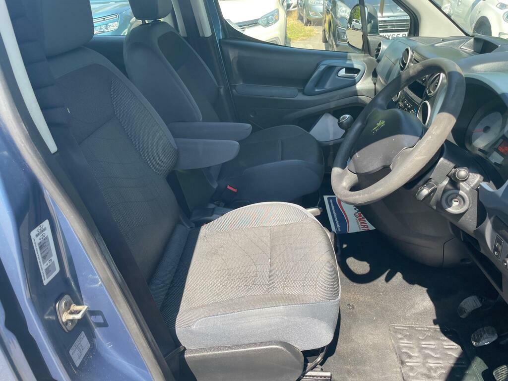 Peugeot Partner Tepee 1.6 Tepee S Hdi 92 Bhp Silver #15
