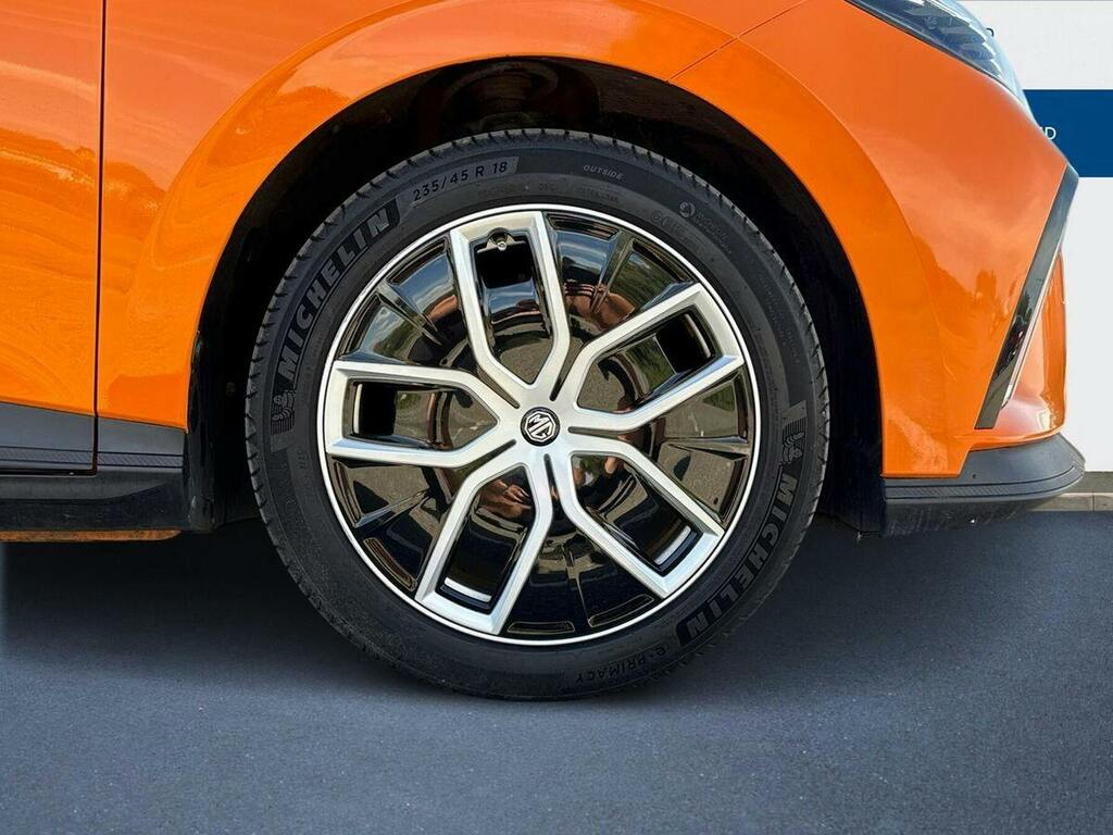 MG MG4 64Kwh Trophy Long Range Hatchback Aut VN73LSD Orange #5