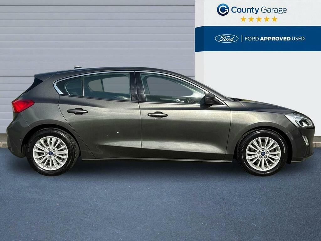 Ford Focus 1.0T Ecoboost Titanium Hatchback GK68FWD #4