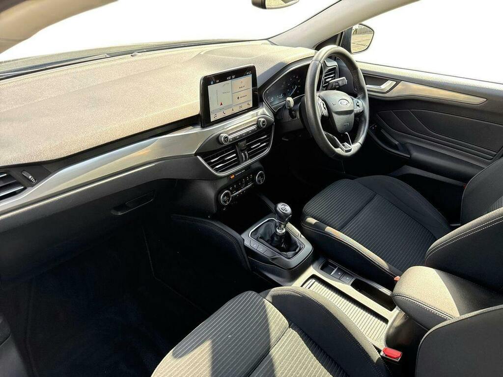 Ford Focus 1.0T Ecoboost Titanium Hatchback GK68FWD #2