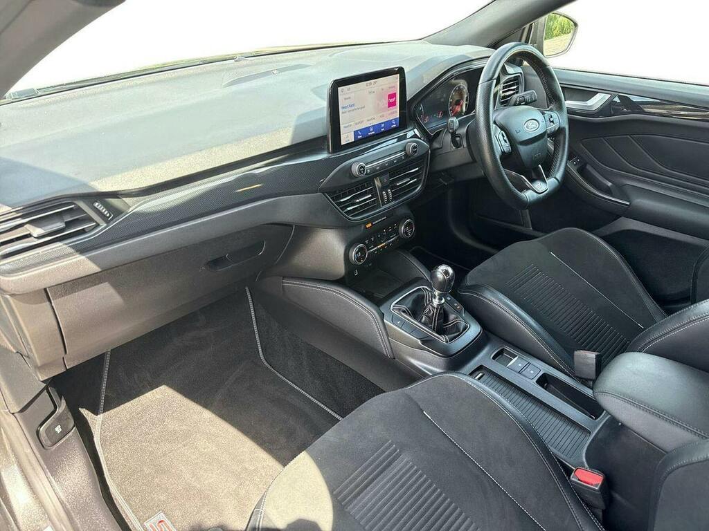 Ford Focus 2.3T Ecoboost St Hatchback Euro LV20YJL Grey #2