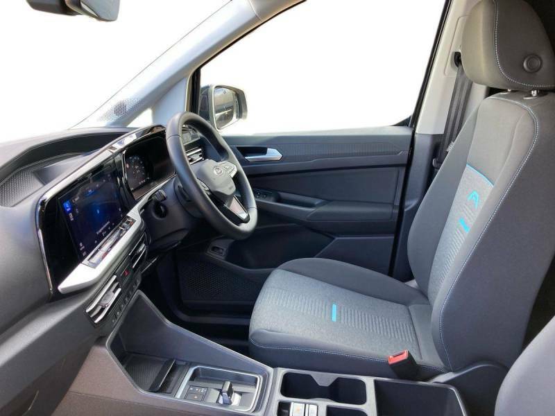 Ford Transit Connect 1.5 Ecoboost Phev 150 Active Flexcab Van Black #3