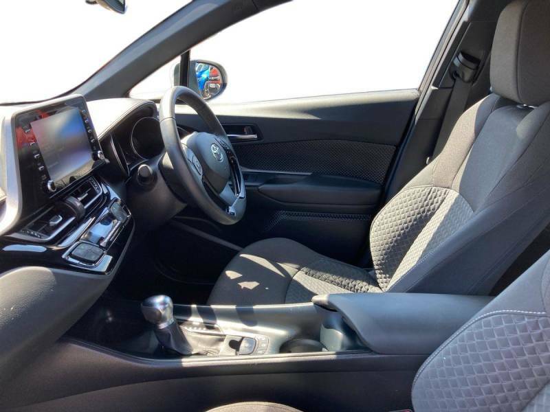 Toyota C-Hr 1.8 Hybrid Icon Cvt White #3