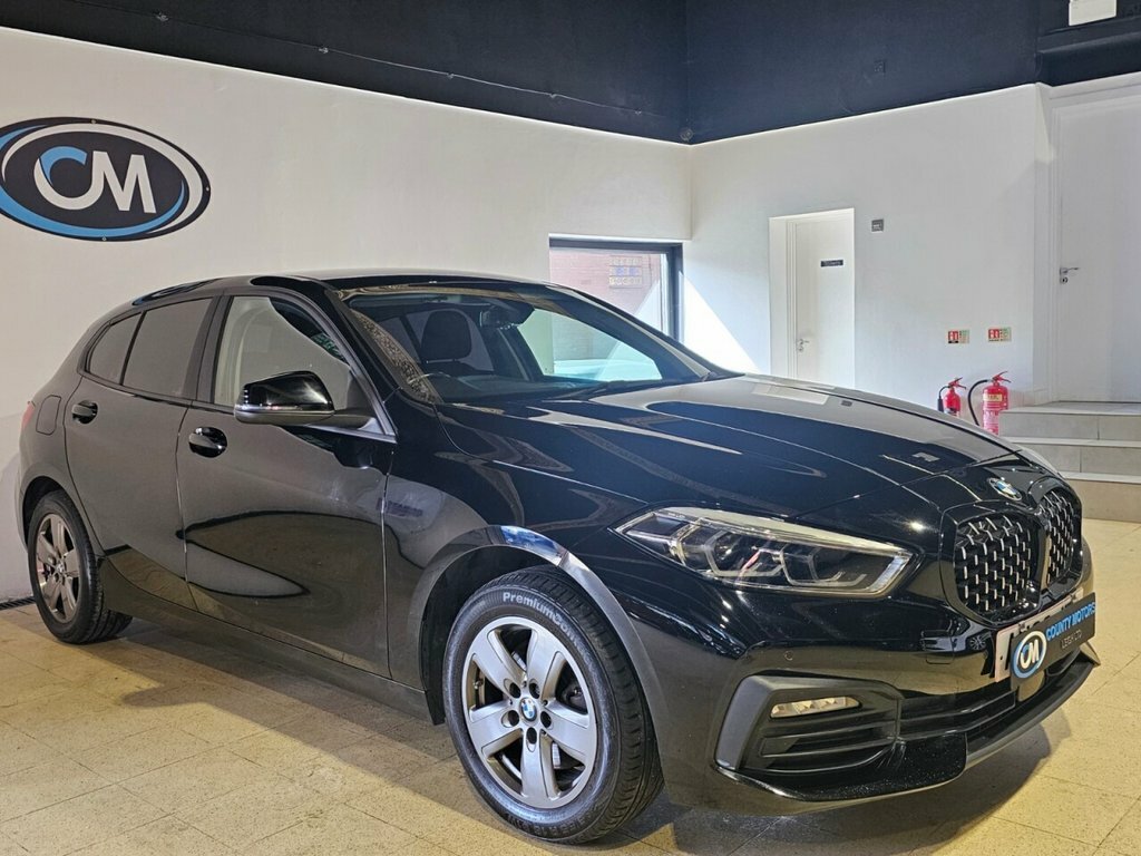 BMW 1 Series 1.5L Se Black