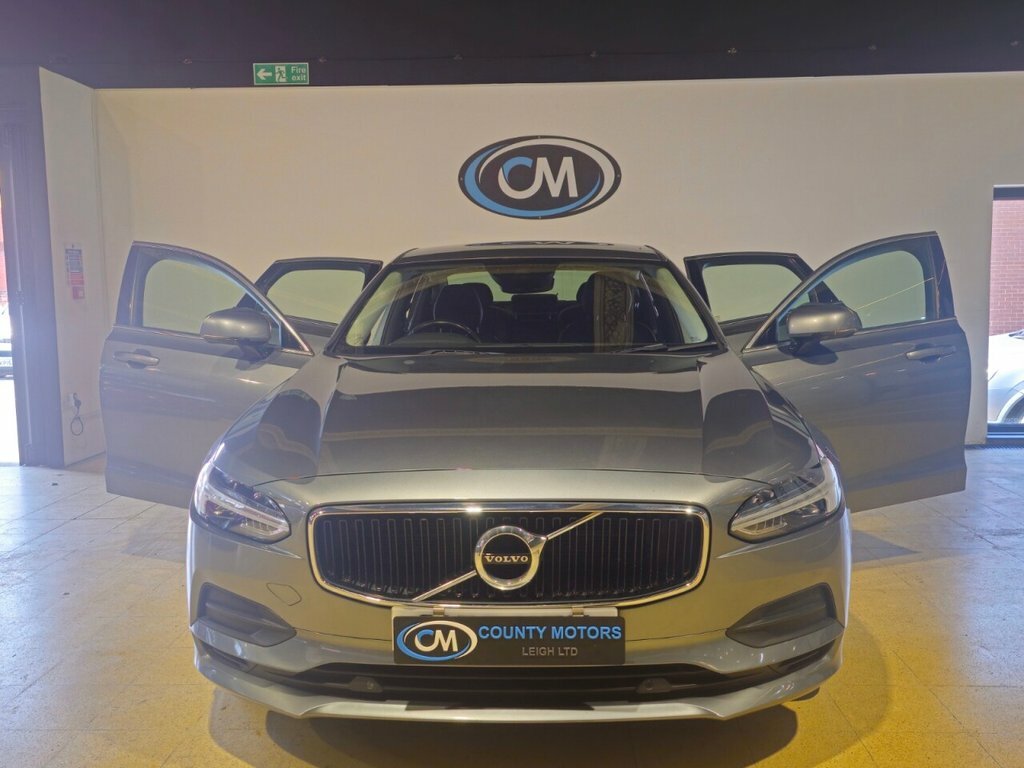 Volvo S90 2L Momentum Grey #6