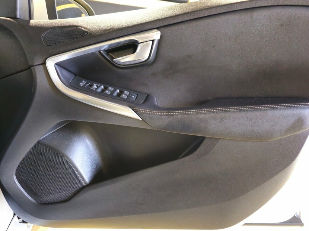 Volvo V40 V40 R-design Pro T2 Blue #19