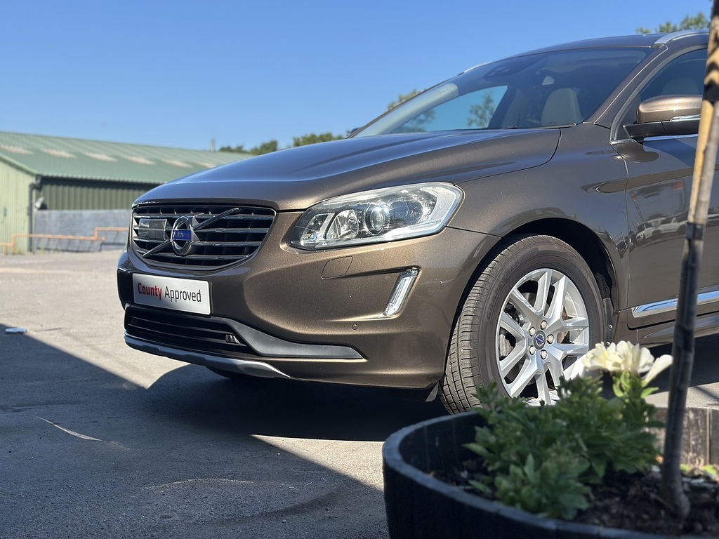 Volvo XC60 D4 Se Lux Nav TR16IOU Brown #5
