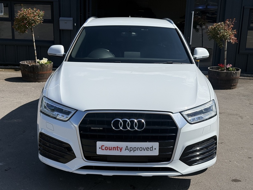 Audi Q3 Tfsi Quattro S Line TR66QWM White #2