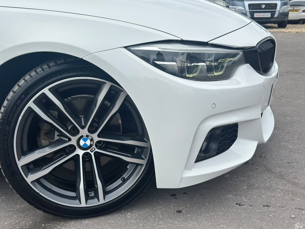 BMW 4 Series Gran Coupe 420I Xdrive M Sport Gran Coupe White #2
