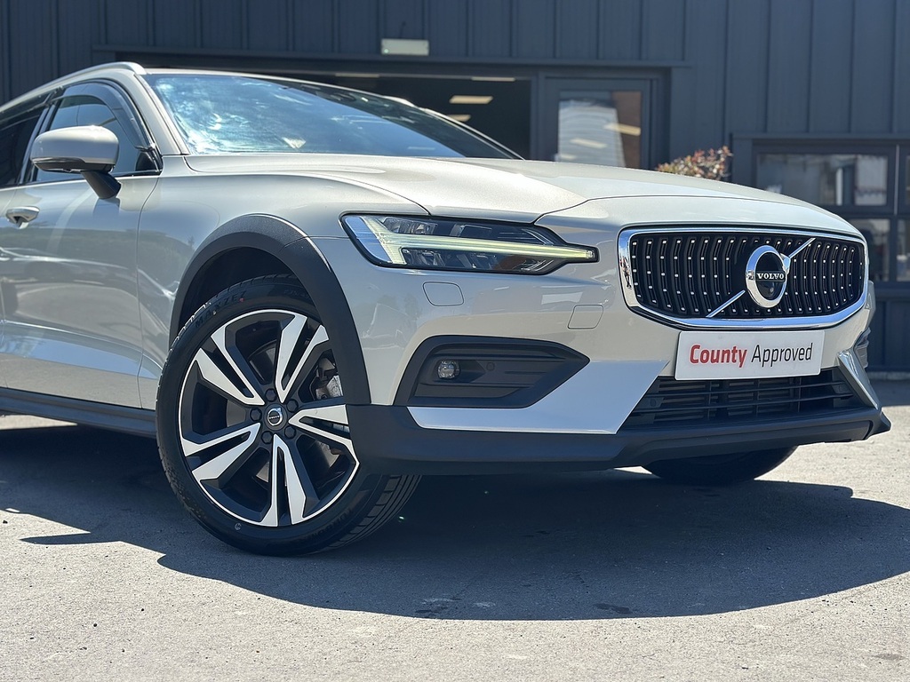 Volvo V60 Cross Country T5 Cross Country Plus Awd Silver #3