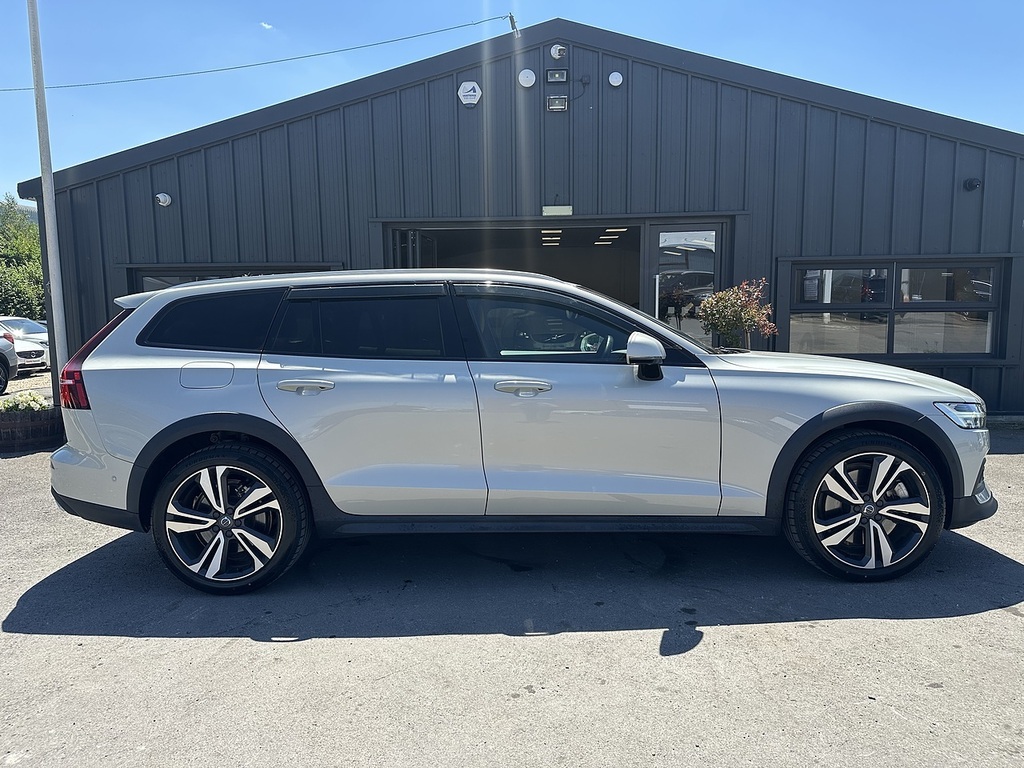 Volvo V60 Cross Country T5 Cross Country Plus Awd Black #15