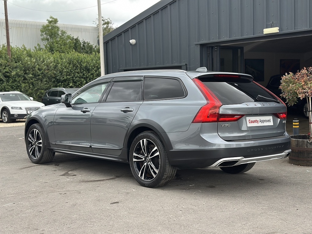 Volvo V90 Cross Country 2.0 D5 Powerpulse Awd Euro 6 Ss Silver #15