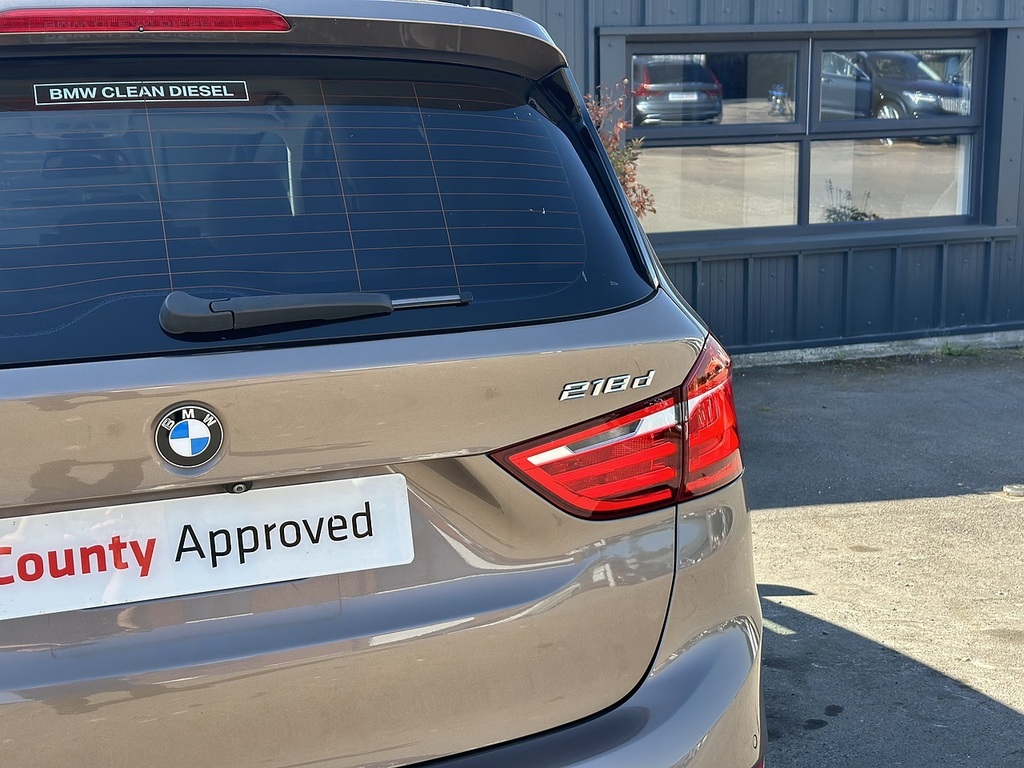 BMW 2 Series Gran Tourer 216D Se White #26