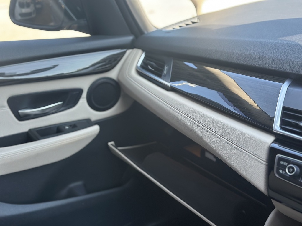 BMW 2 Series Gran Tourer 216D Se White #16