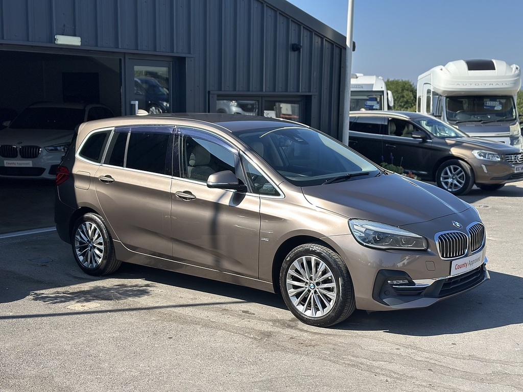 BMW 2 Series Gran Tourer 216D Se White #32
