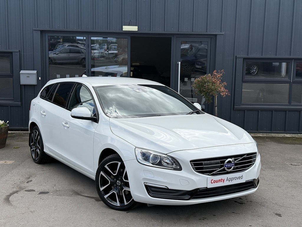 Volvo V60 D4 Se Lux Nav TR17XPL White