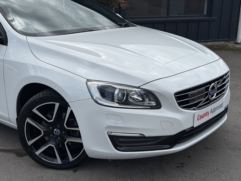 Volvo V60 D4 Se Lux Nav TR17XPL White #6