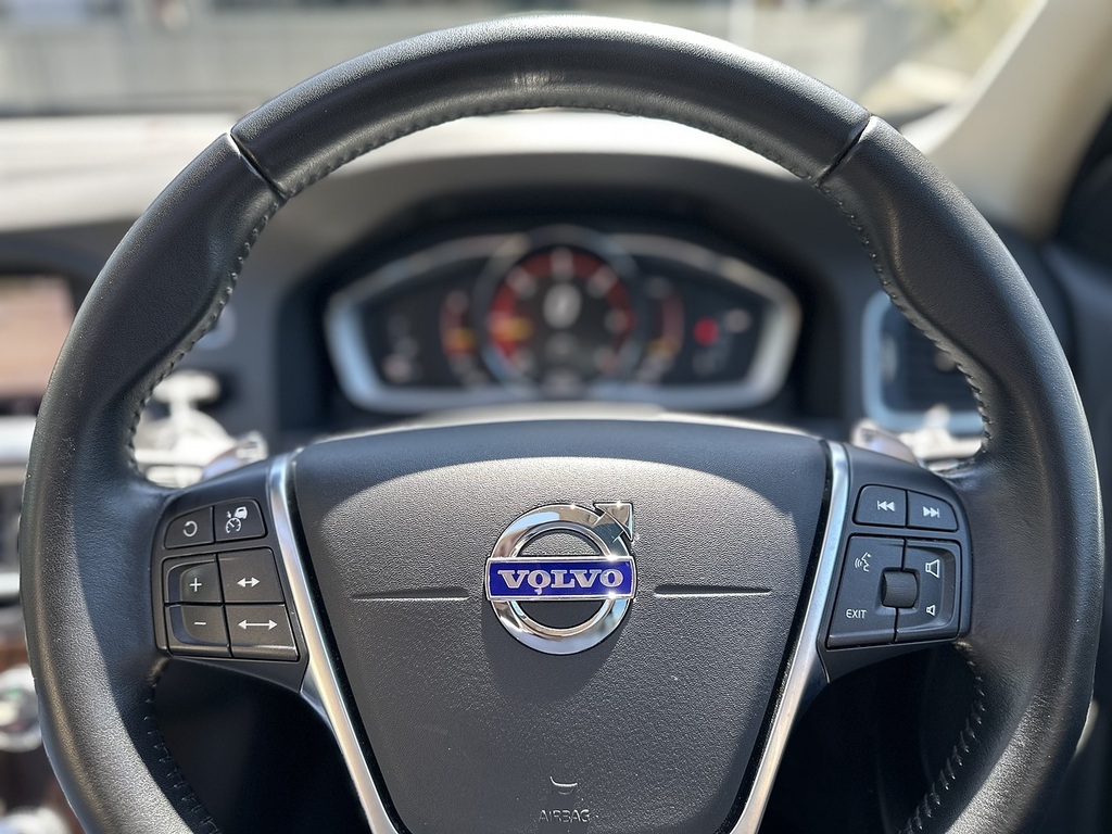 Volvo V60 Cross Country 2L Se Nav Grey #24