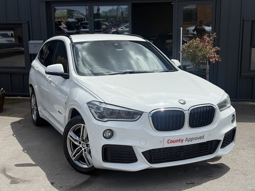 BMW X1 Xdrive20i M Sport TR17XVB White #3