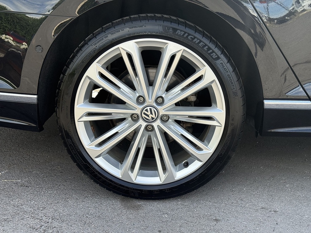 Volkswagen Passat R Line Tsi Dsg Black #5