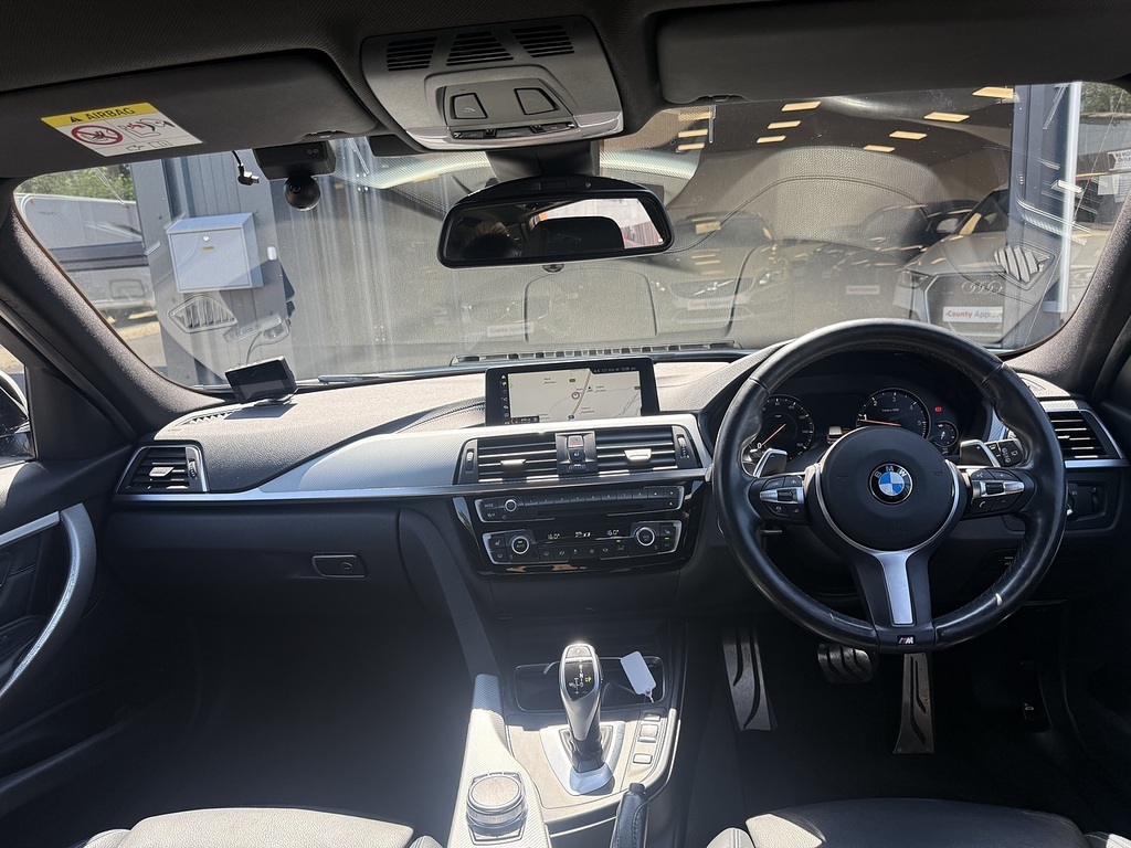BMW 3 Series 2019 2.0 330E 12Kwh M Sport Saloon Plug Grey #25