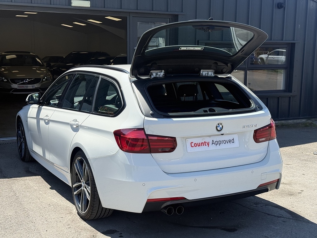 BMW 3 Series 2019 2.0 330E 12Kwh M Sport Saloon Plug Grey #22