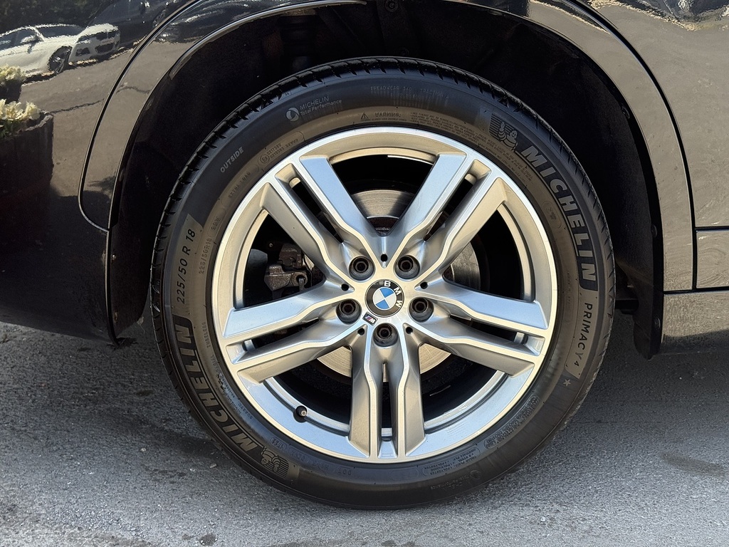 BMW X1 Xdrive20i M Sport TR17OPL Black #5