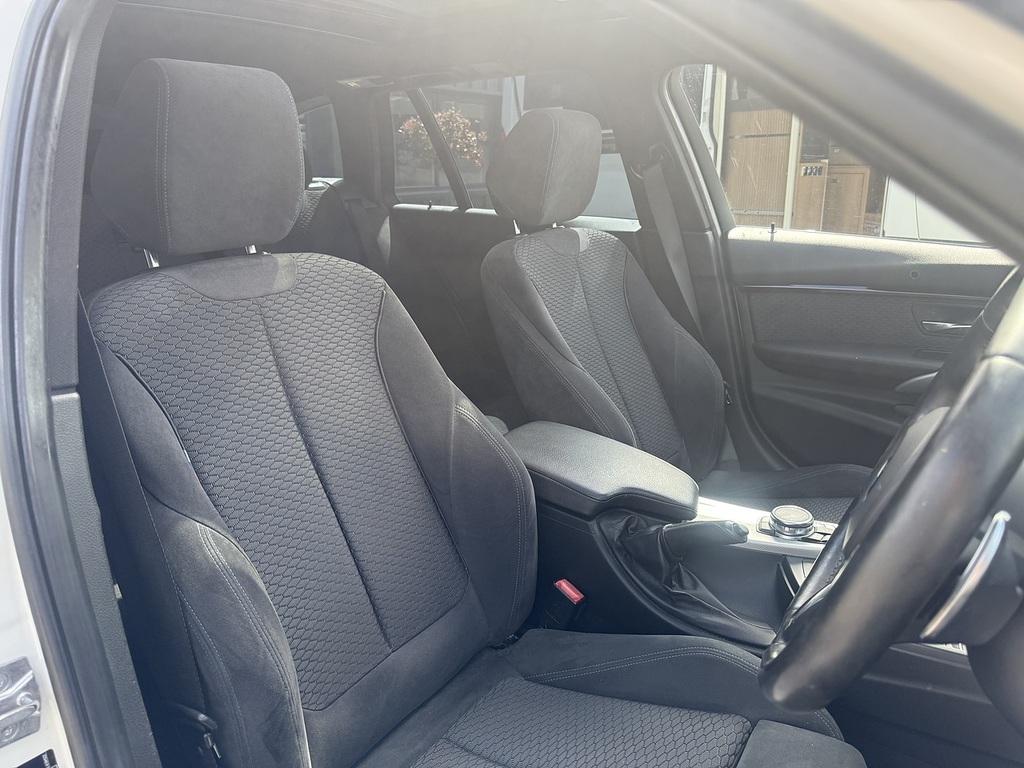 BMW 3 Series 320D M Sport Blue #10