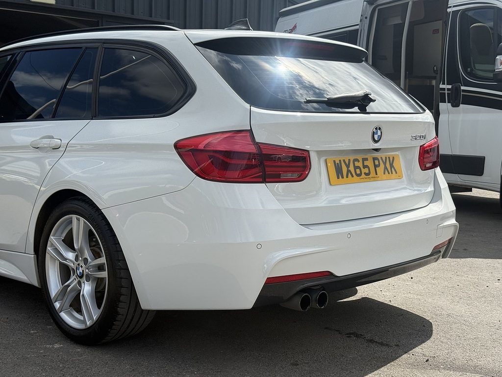BMW 3 Series 320D M Sport Blue #24