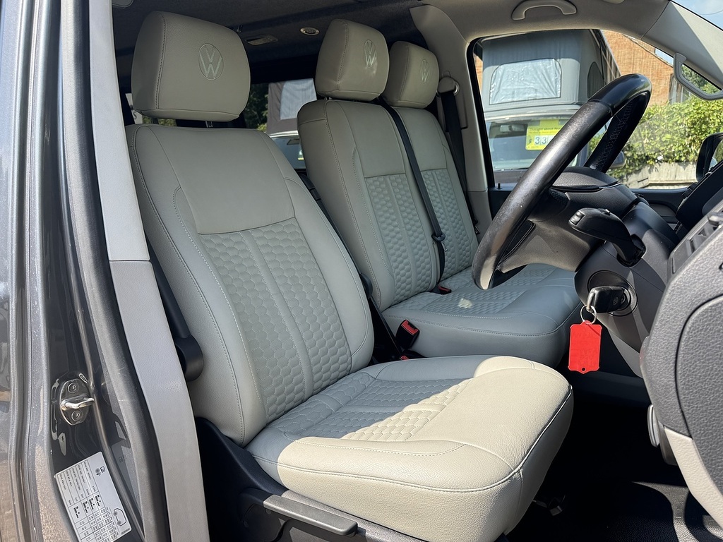 Volkswagen Transporter T6 T30 150 Dsg Swb Grey #2