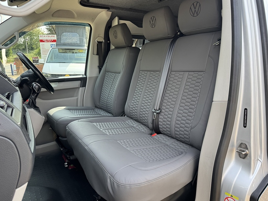 Volkswagen Transporter T6 T28 Lwb 150 Dsg DF19XJV Silver #4