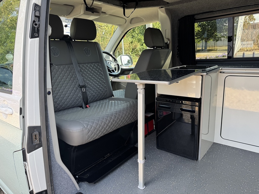 Volkswagen Transporter 2L Startline Silver #29