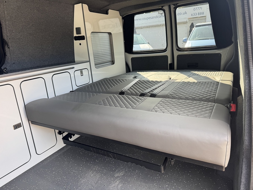 Volkswagen Transporter 2L Startline Silver #28